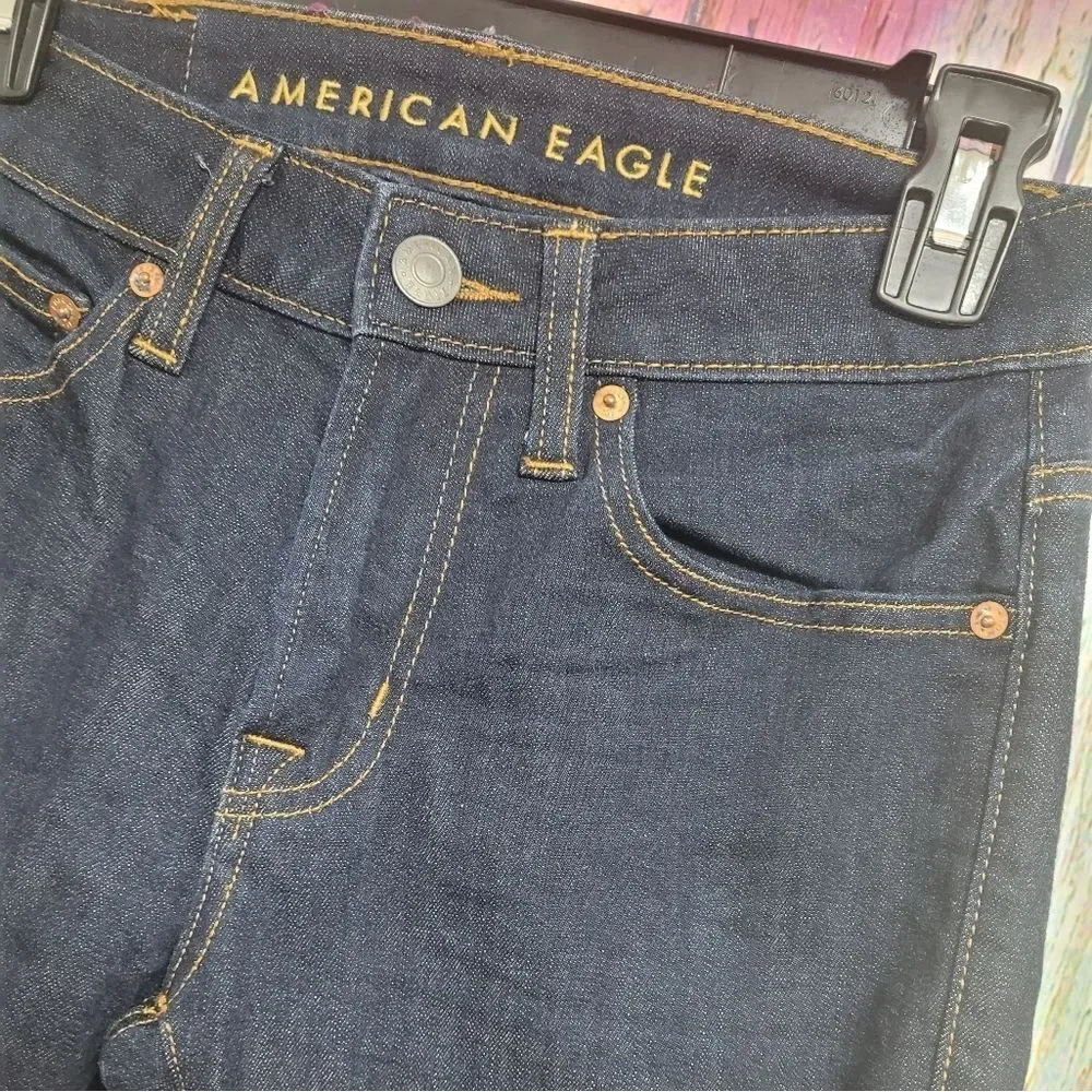 EUC 28x30 Mens/boys‎ american eagle skinny jeans